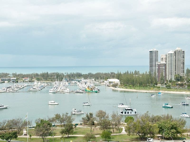 1 Como Crescent, SOUTHPORT QLD 4215, Southport - Thumbnail 6