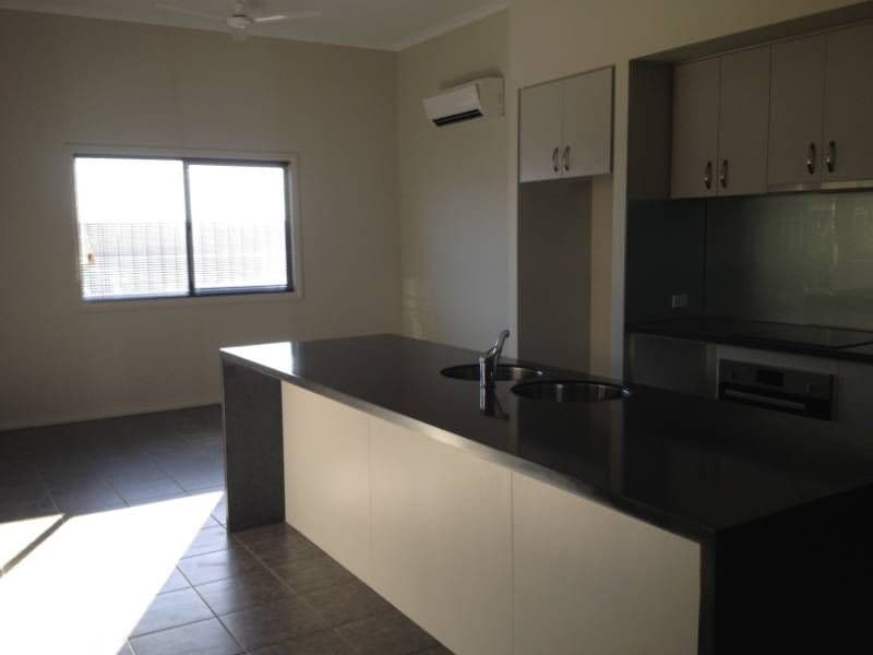 32 Rothschild Loop, KARRATHA WA 6714, Karratha - Thumbnail 7