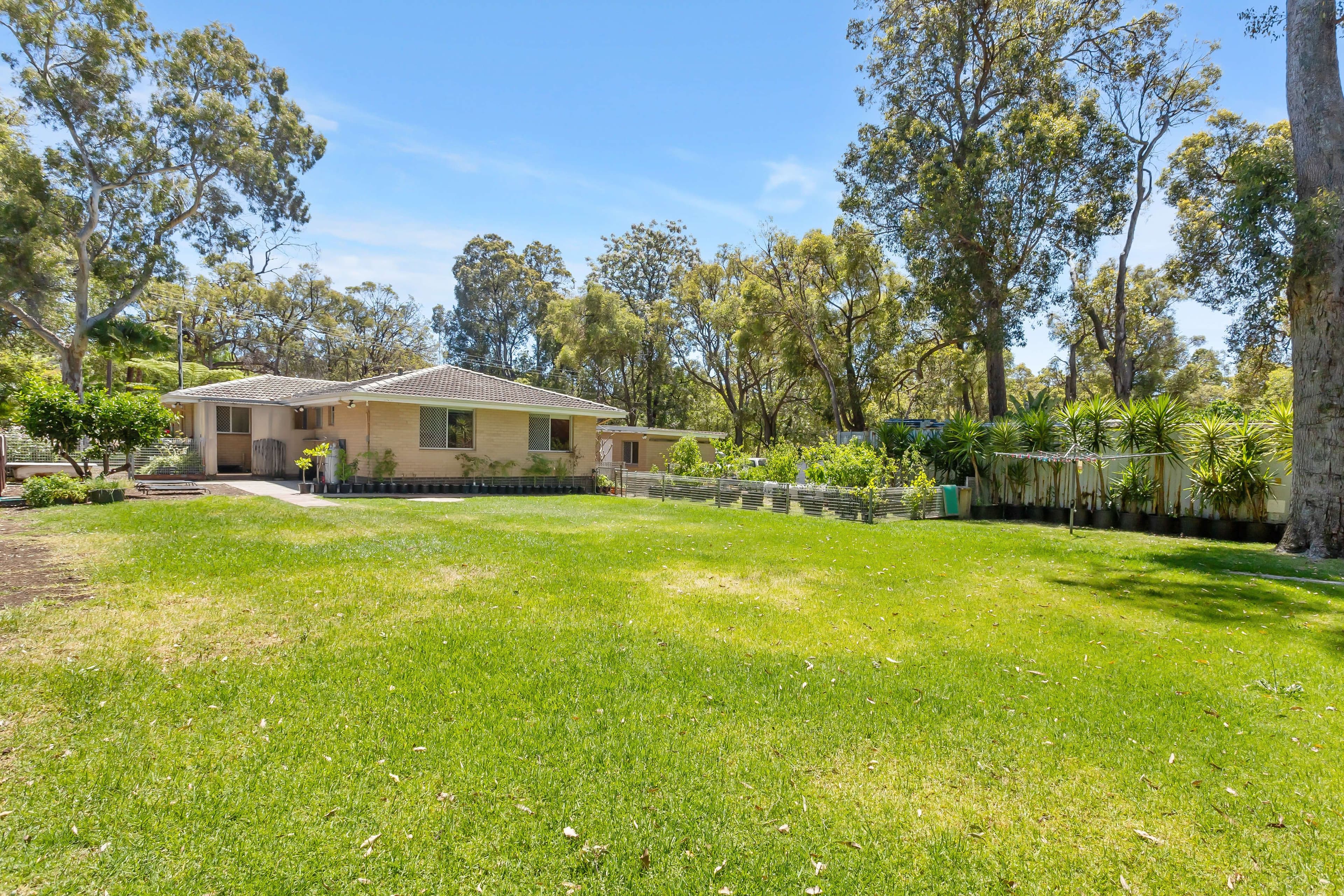 211 Glenisla Road, Carmel WA 6076, Carmel - Thumbnail 3