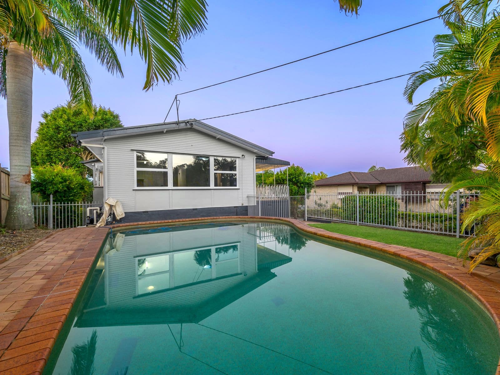 5 Winton Street, Stafford Heights QLD 4053, Stafford Heights - Thumbnail 2
