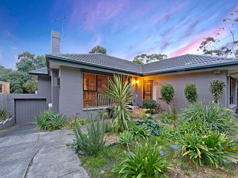 35 Wallace Avenue, Frankston VIC 3199, Frankston - Image 1