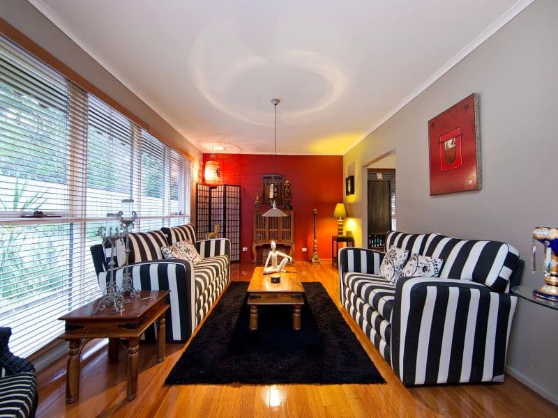 35 Wallace Avenue, Frankston VIC 3199, Frankston - Thumbnail 2