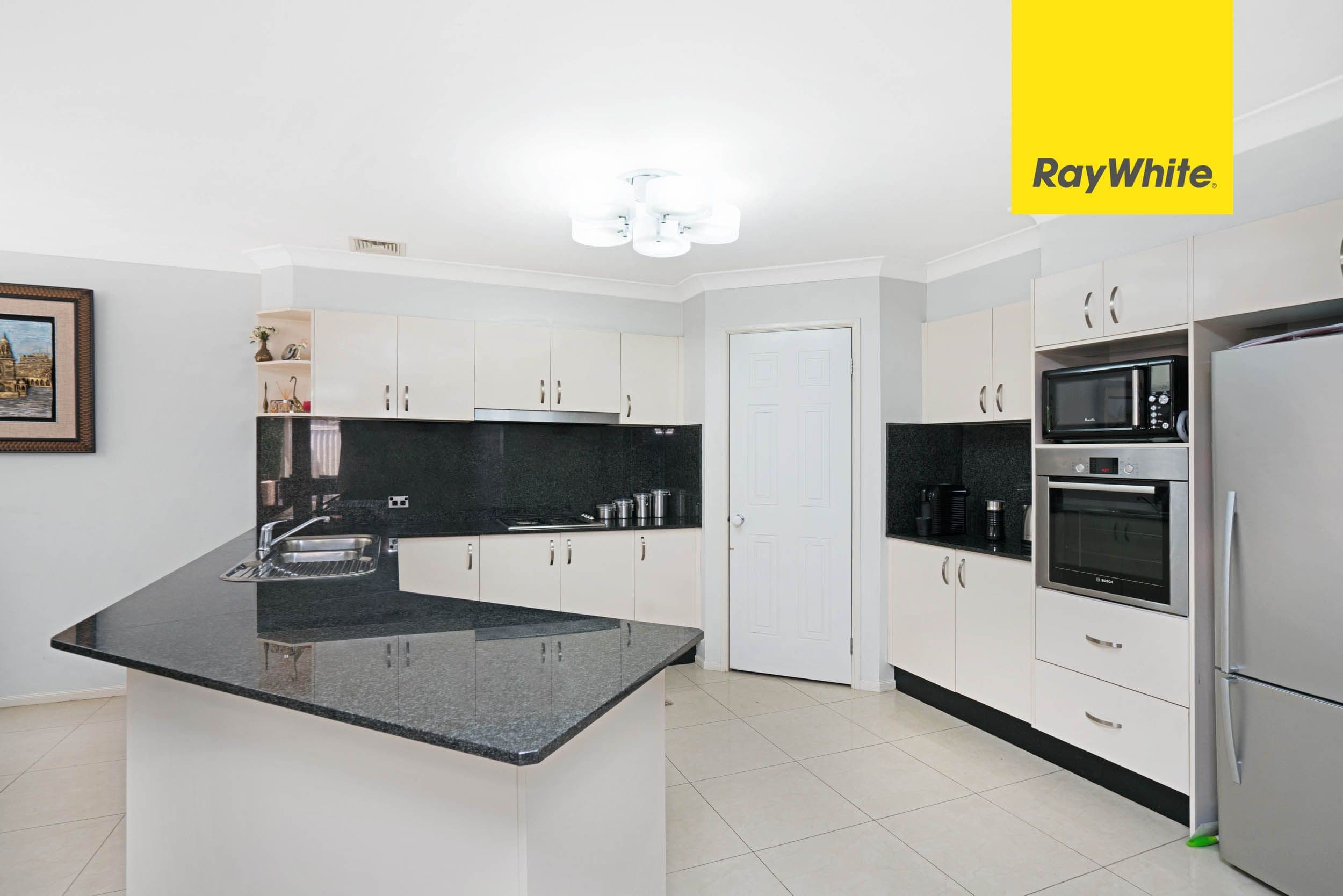 12 Freedom Circuit, Kellyville Ridge - Thumbnail 5