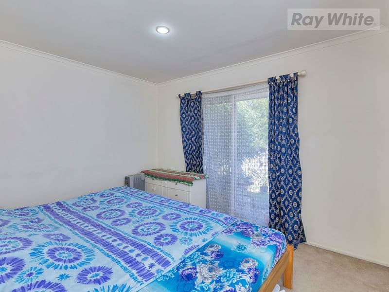 6 Rosegum Place, Redbank Plains QLD 4301, Redbank Plains - Thumbnail 2