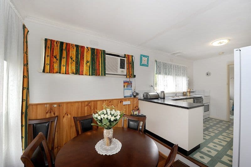 24 Dunlop Avenue, BAYSWATER NORTH VIC 3153, Bayswater North - Thumbnail 6