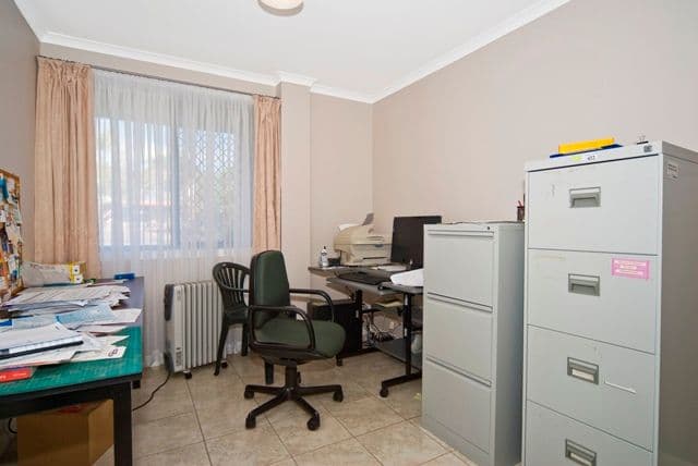 16 Holles Street, WATERFORD WEST QLD 4133, Waterford West - Thumbnail 7