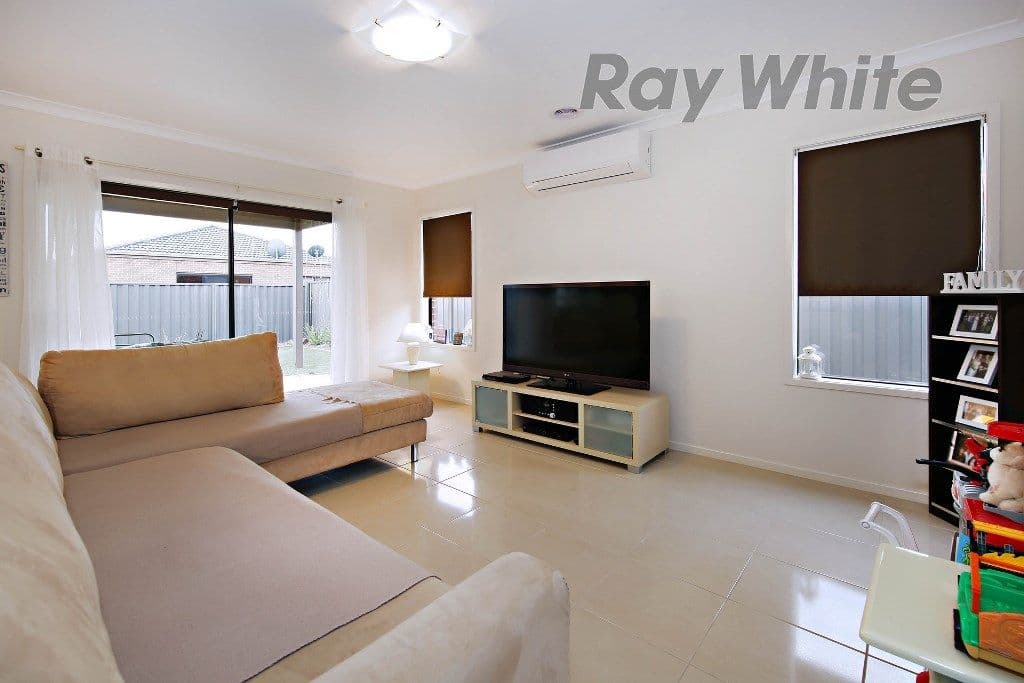 48 Cloverdale Road, Point Cook VIC 3030, Point Cook - Thumbnail 5