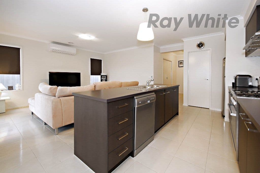48 Cloverdale Road, Point Cook VIC 3030, Point Cook - Thumbnail 7