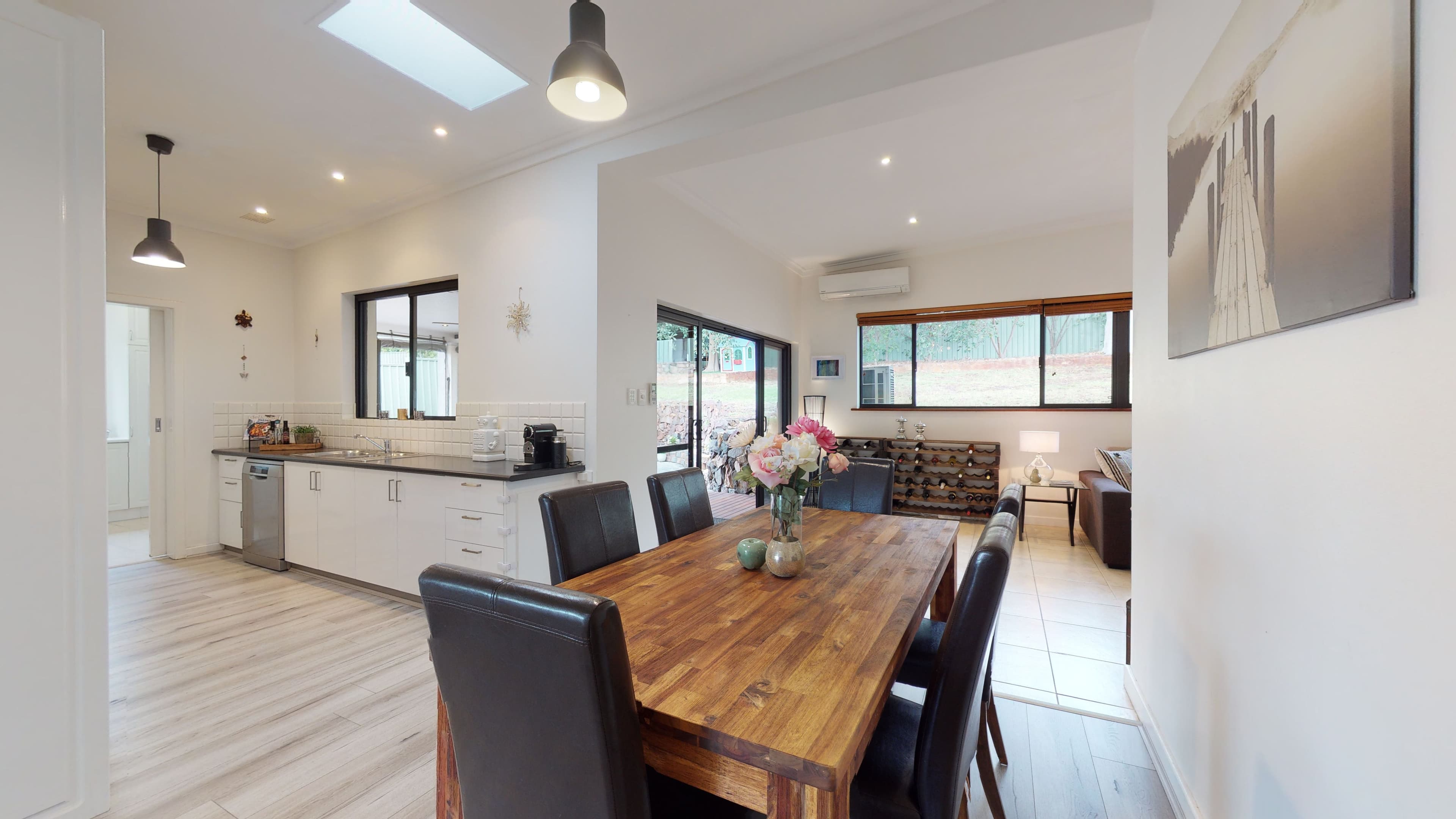 77 Empire Avenue, City Beach WA 6015, City Beach - Thumbnail 2