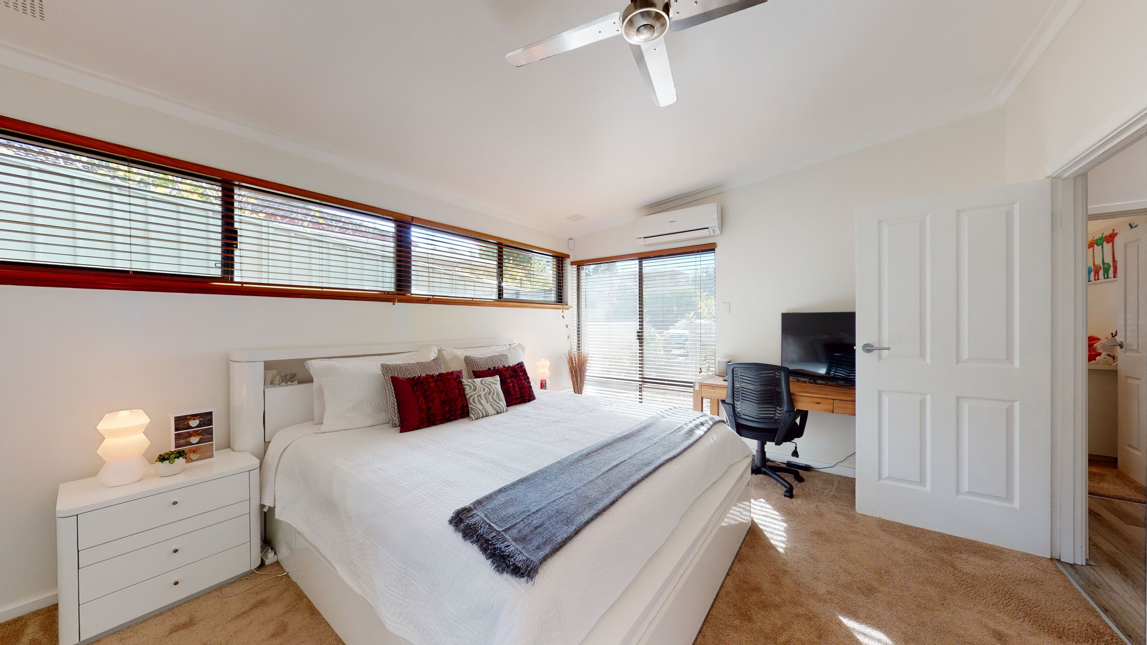 77 Empire Avenue, City Beach WA 6015, City Beach - Thumbnail 7