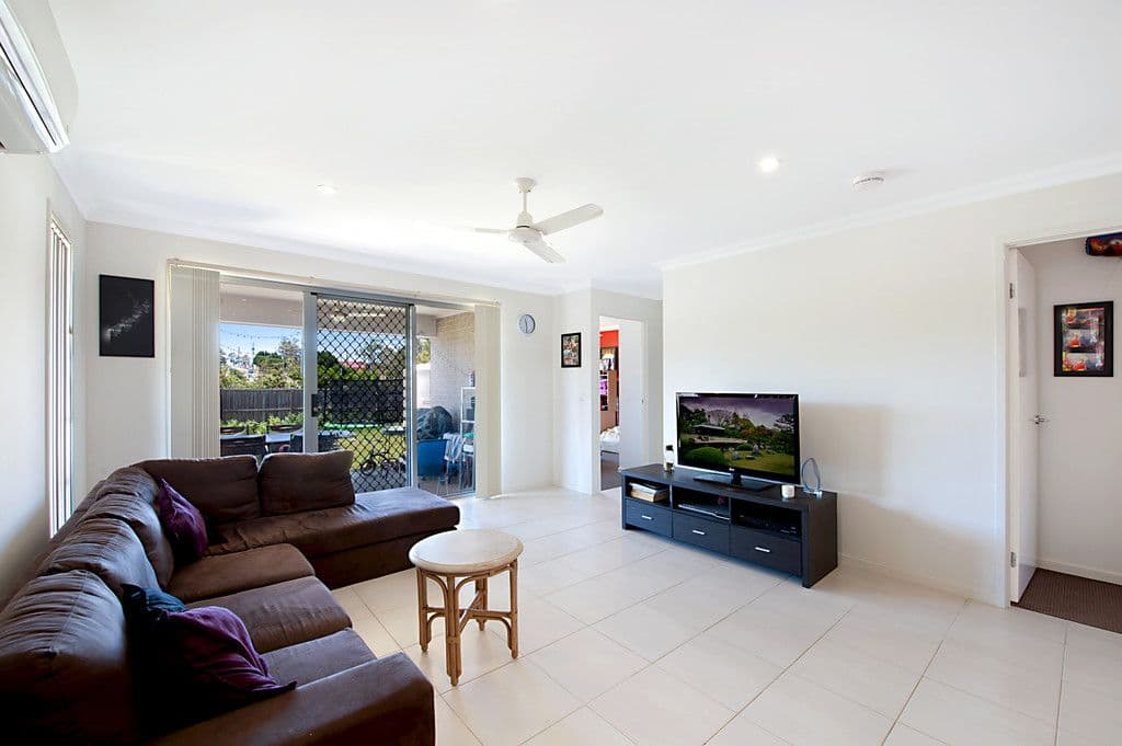 22 Bennett Way, UPPER COOMERA QLD 4209, Upper Coomera - Thumbnail 2