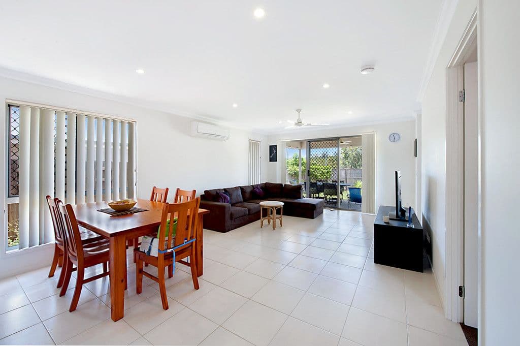 22 Bennett Way, UPPER COOMERA QLD 4209, Upper Coomera - Thumbnail 3