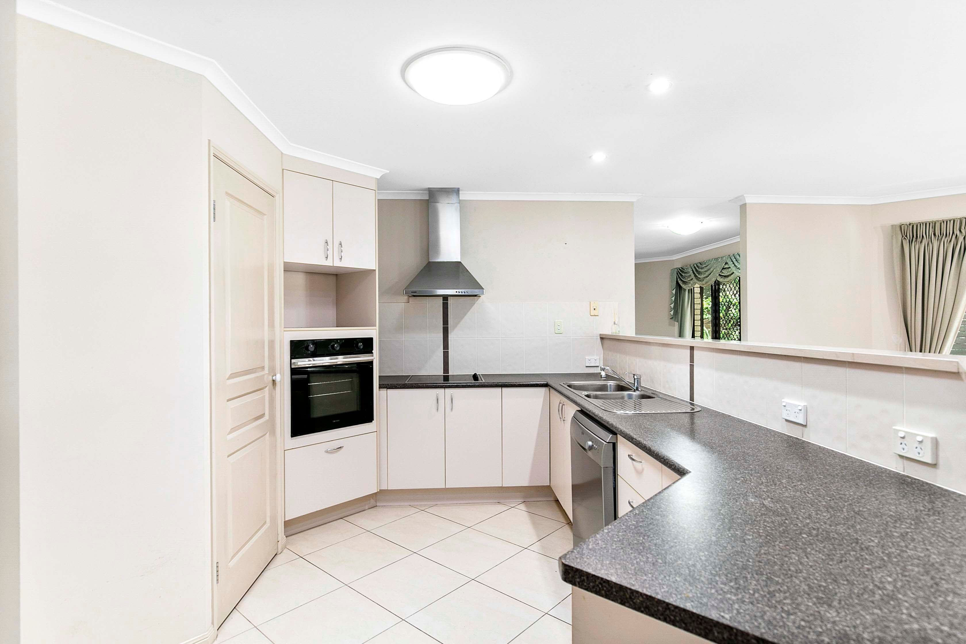 11 Anchorage Circuit, Point Vernon QLD 4655, Point Vernon - Thumbnail 8