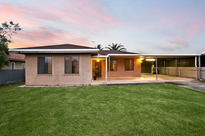 16 Gosfield Crescent, HAMPSTEAD GARDENS SA 5086, Hampstead Gardens - Thumbnail 2