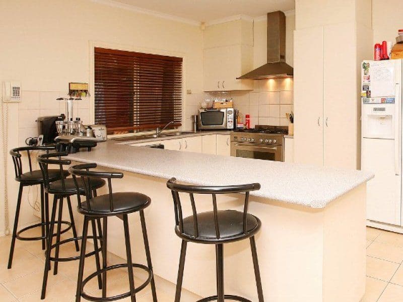10 Aneta Avenue, HILLSIDE VIC 3037, Hillside - Thumbnail 4