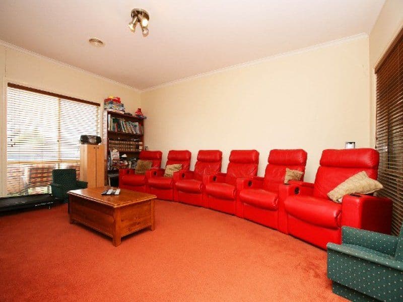 10 Aneta Avenue, HILLSIDE VIC 3037, Hillside - Thumbnail 8