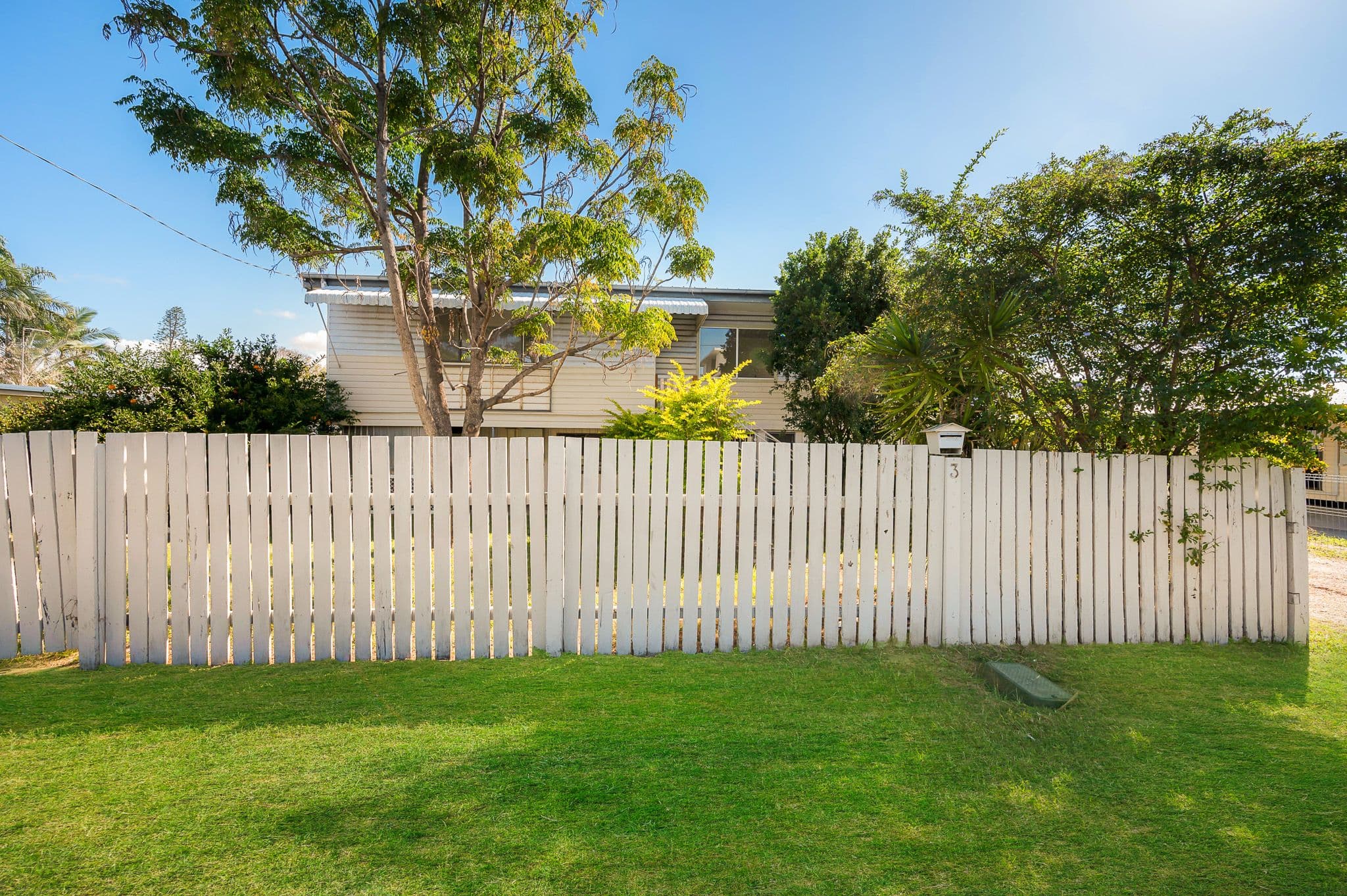 3 Rossella Street, West Gladstone QLD 4680, West Gladstone - Thumbnail 2