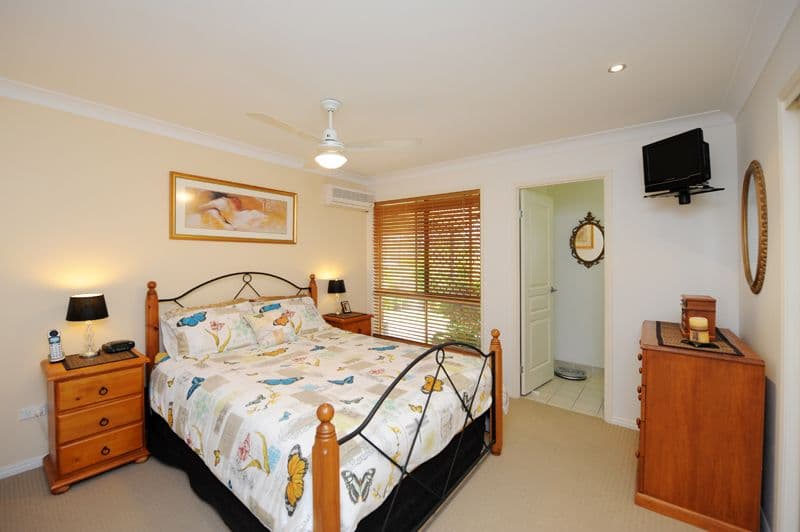 72 Emmadale Drive, NEW AUCKLAND QLD 4680, New Auckland - Thumbnail 4