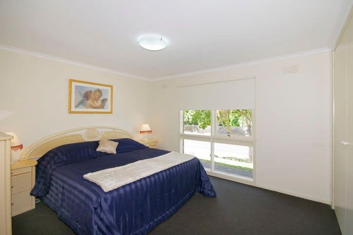 27 Olwen Avenue, BELMONT VIC 3216, Belmont - Thumbnail 6