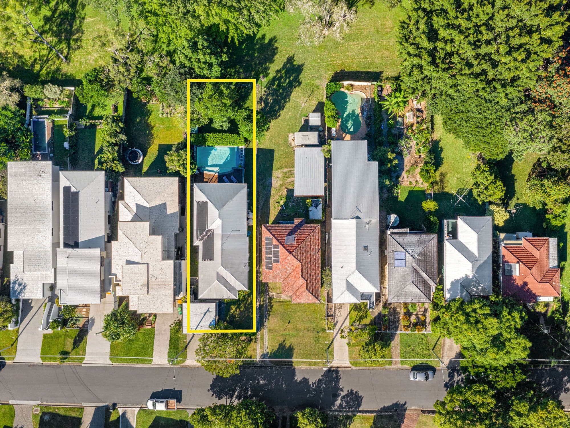 33 Chelford Street, Alderley QLD 4051, Alderley - Thumbnail 2