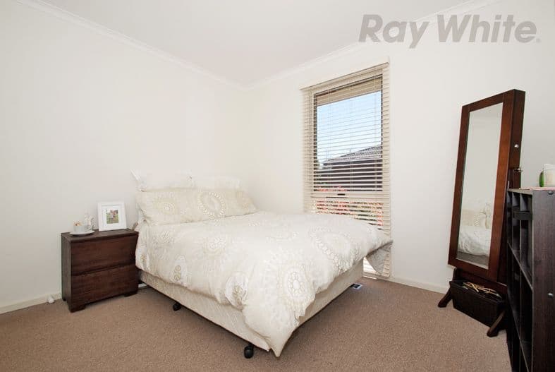 20 CLUBPOINT Drive, CHIRNSIDE PARK VIC 3116, Chirnside Park - Thumbnail 8