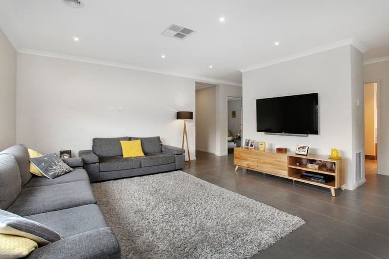 8 Wedderburn Avenue, Eynesbury - Thumbnail 5