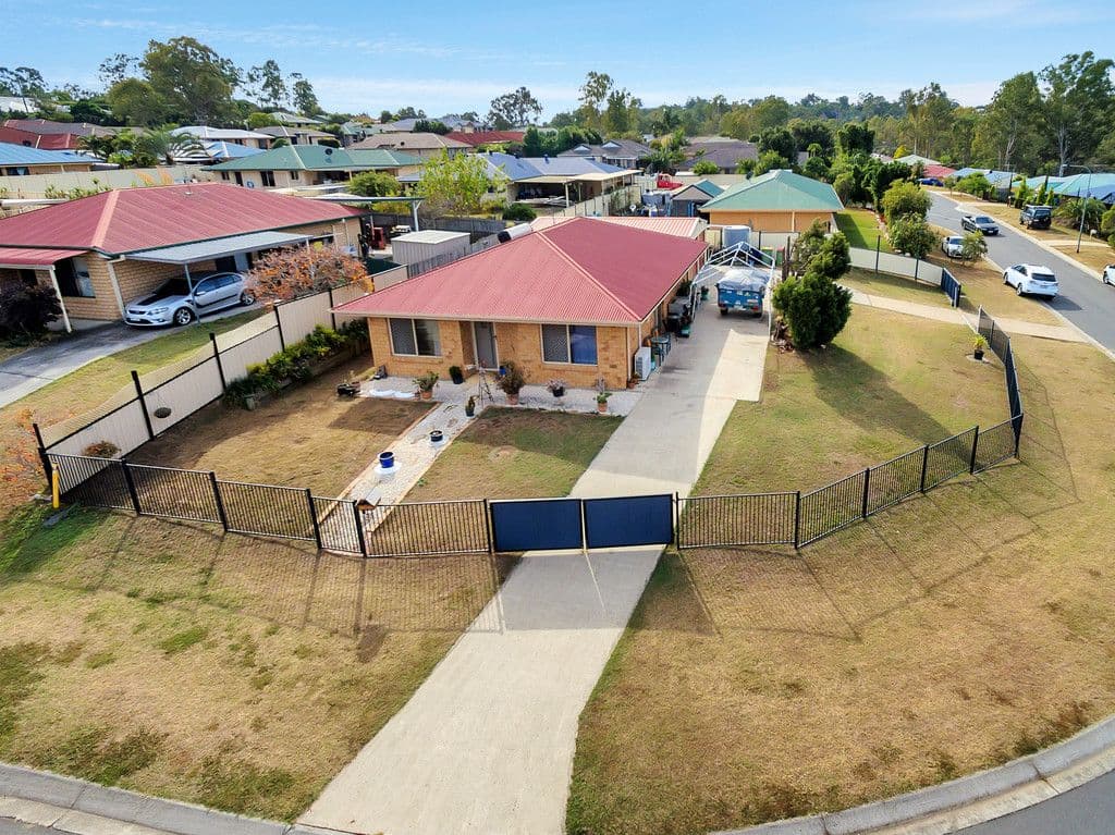 16 Palma Rosa Drive, Wulkuraka QLD 4305, Wulkuraka - Thumbnail 2