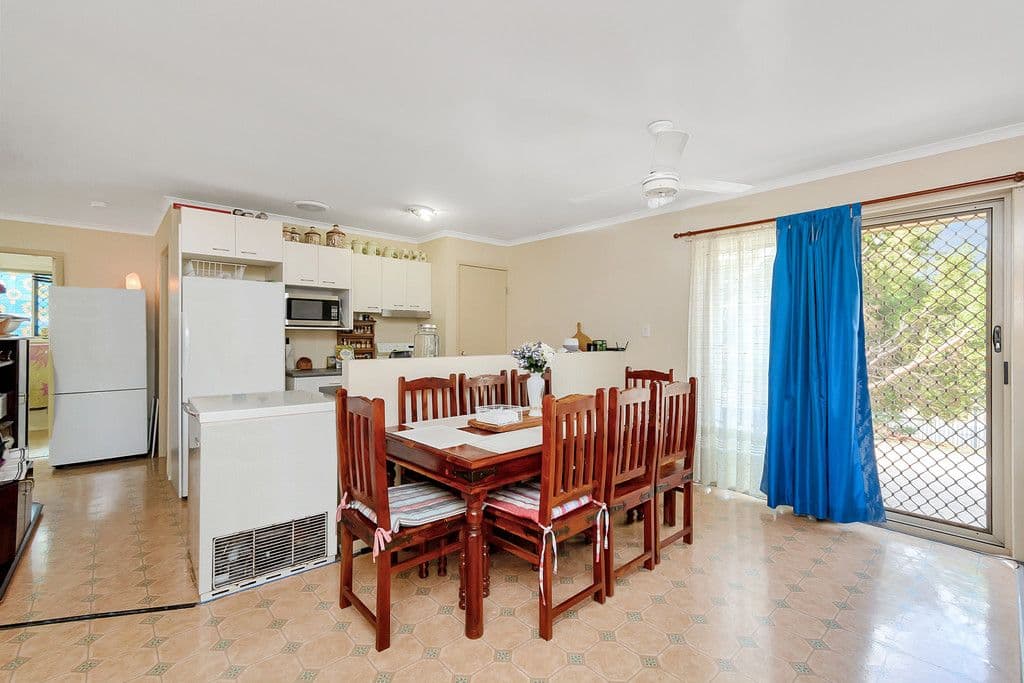 16 Palma Rosa Drive, Wulkuraka QLD 4305, Wulkuraka - Thumbnail 4