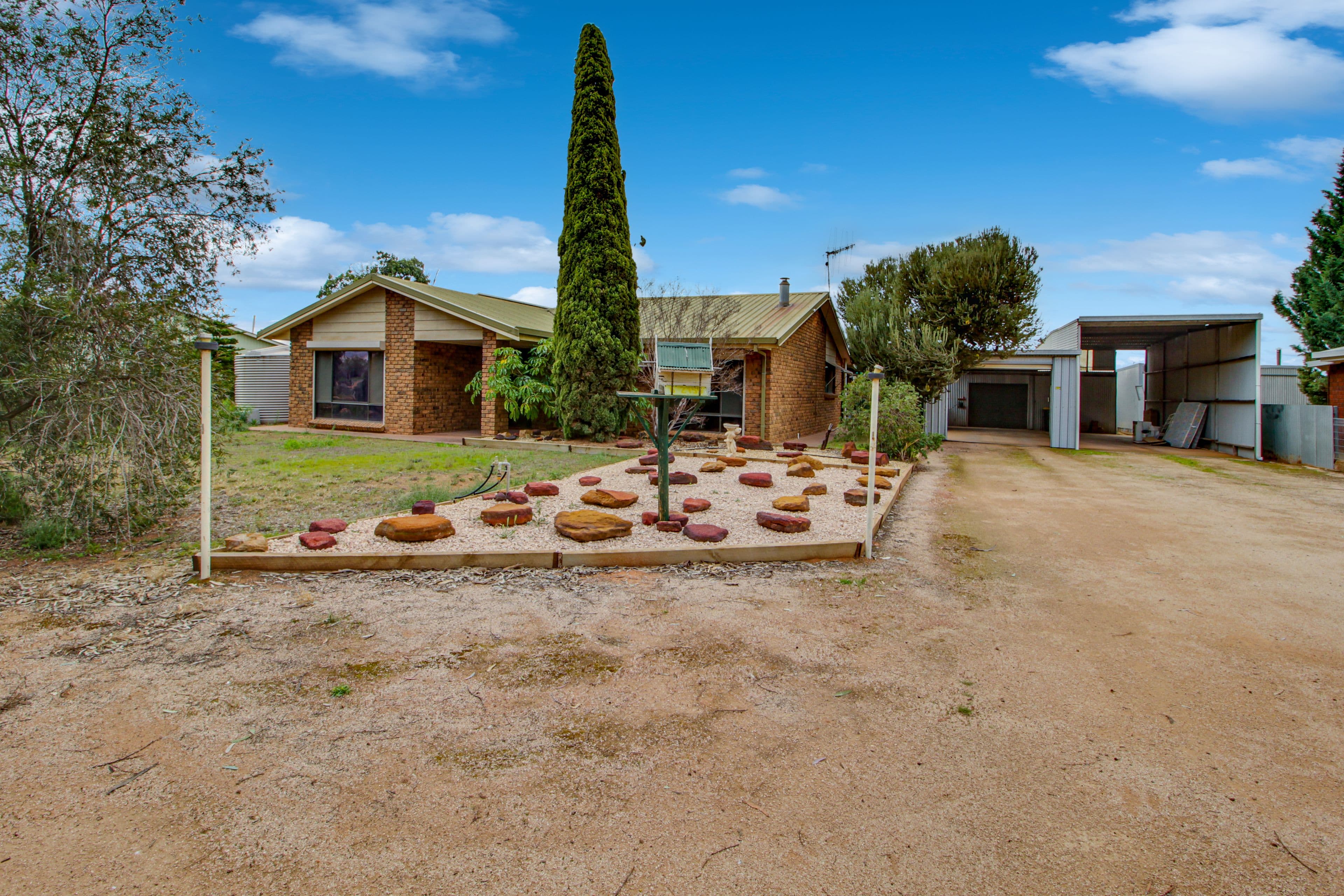 392 Ral Ral Avenue, Renmark North SA 5341, Renmark North - Image 1