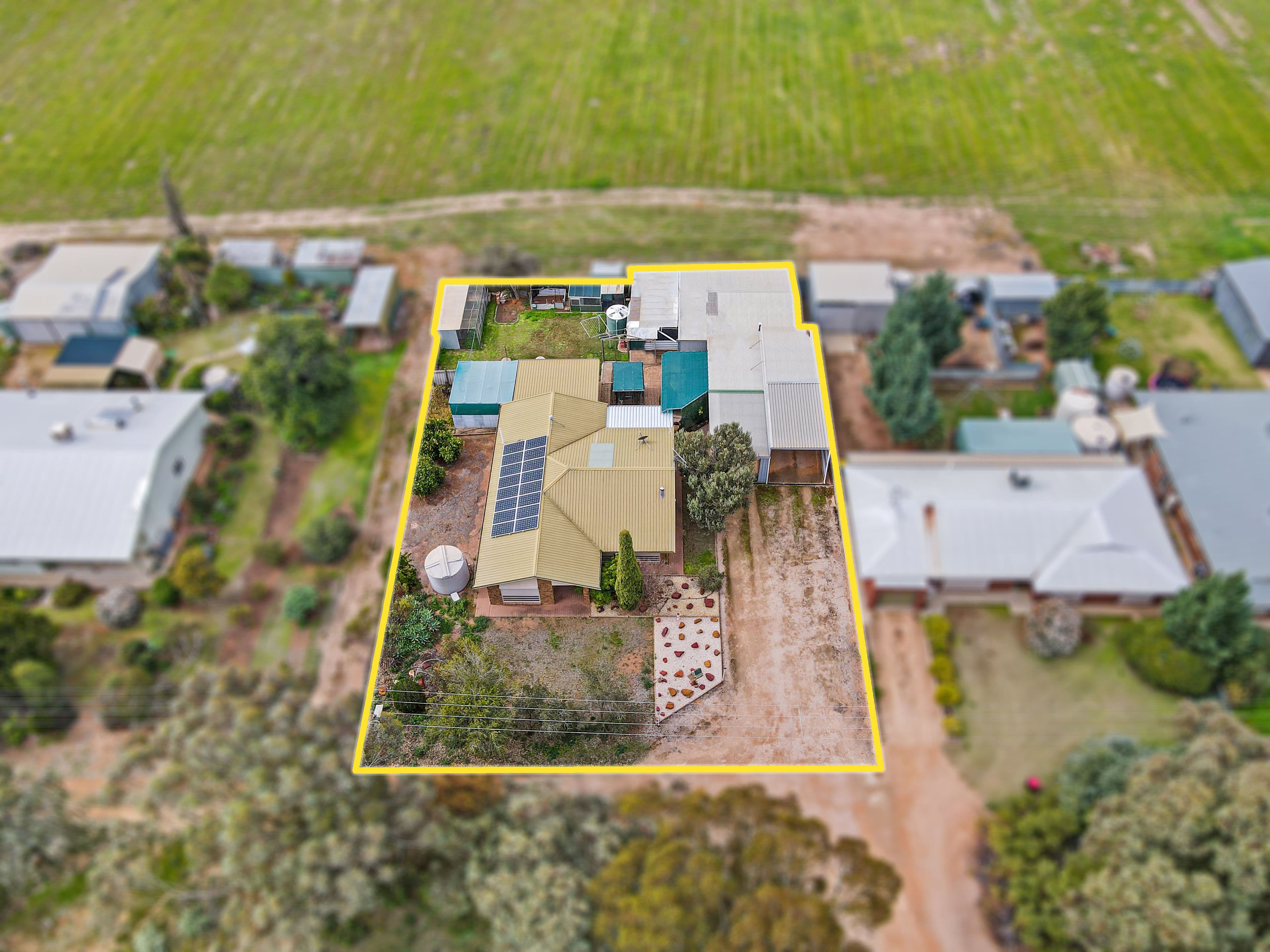 392 Ral Ral Avenue, Renmark North SA 5341, Renmark North - Thumbnail 2