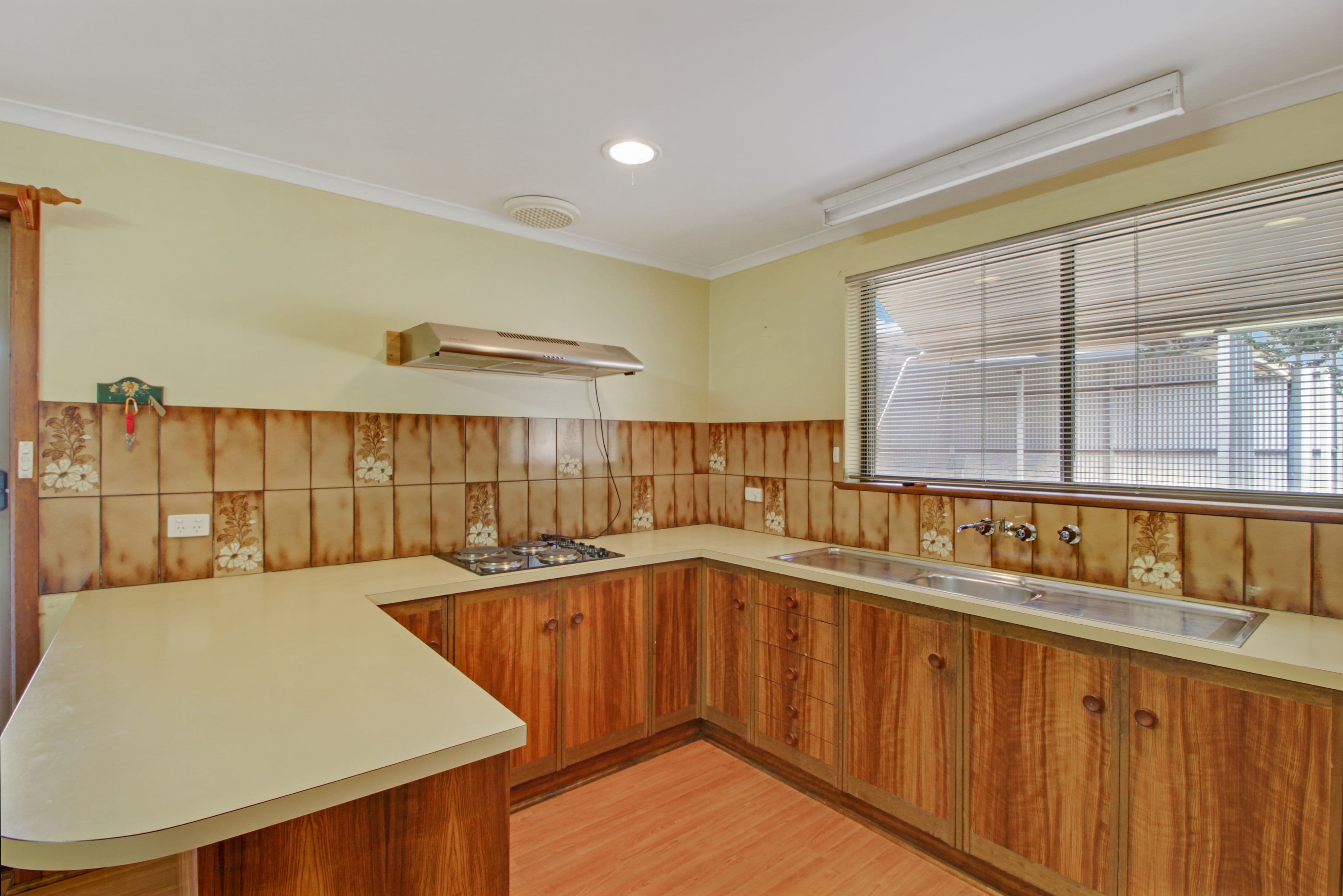 392 Ral Ral Avenue, Renmark North SA 5341, Renmark North - Thumbnail 5
