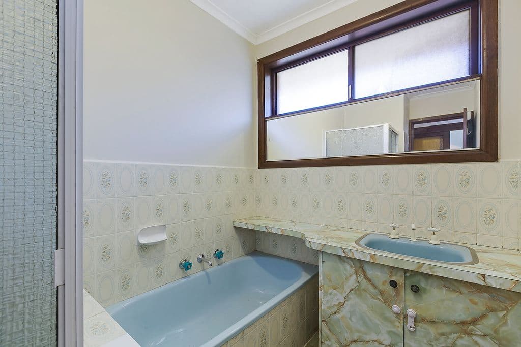 16 Carrington Boulevard, Thomastown VIC 3074, Thomastown - Thumbnail 7