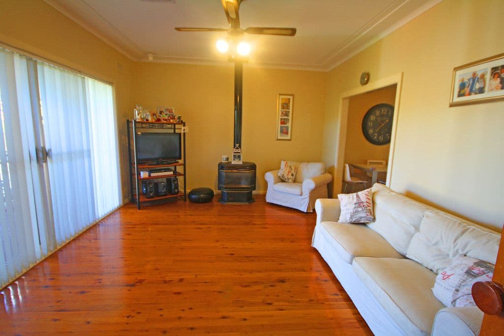 144 Saywell Road, Macquarie Fields - Thumbnail 5