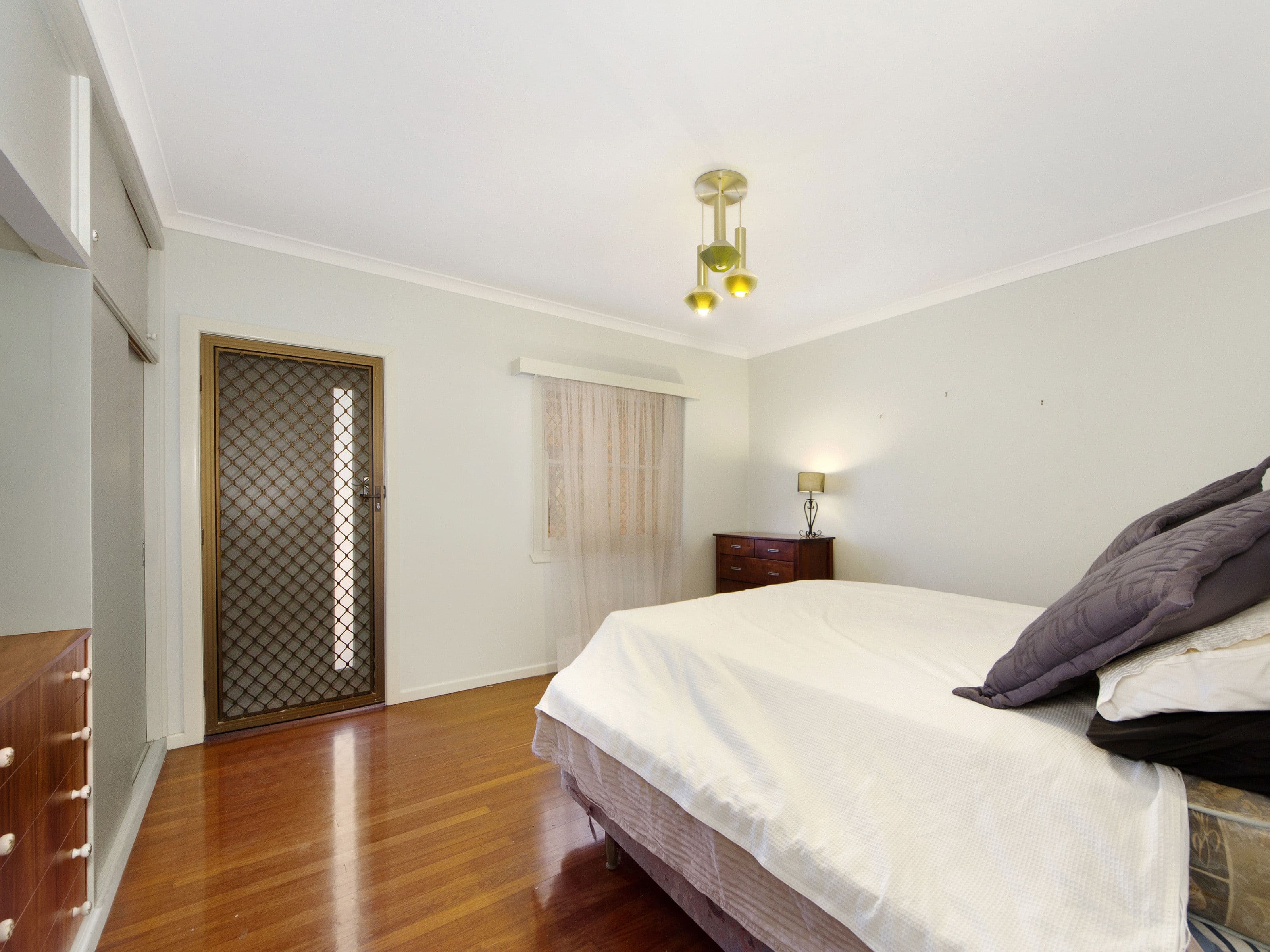 8 Deauville Drive, Southport QLD 4215, Southport - Thumbnail 8