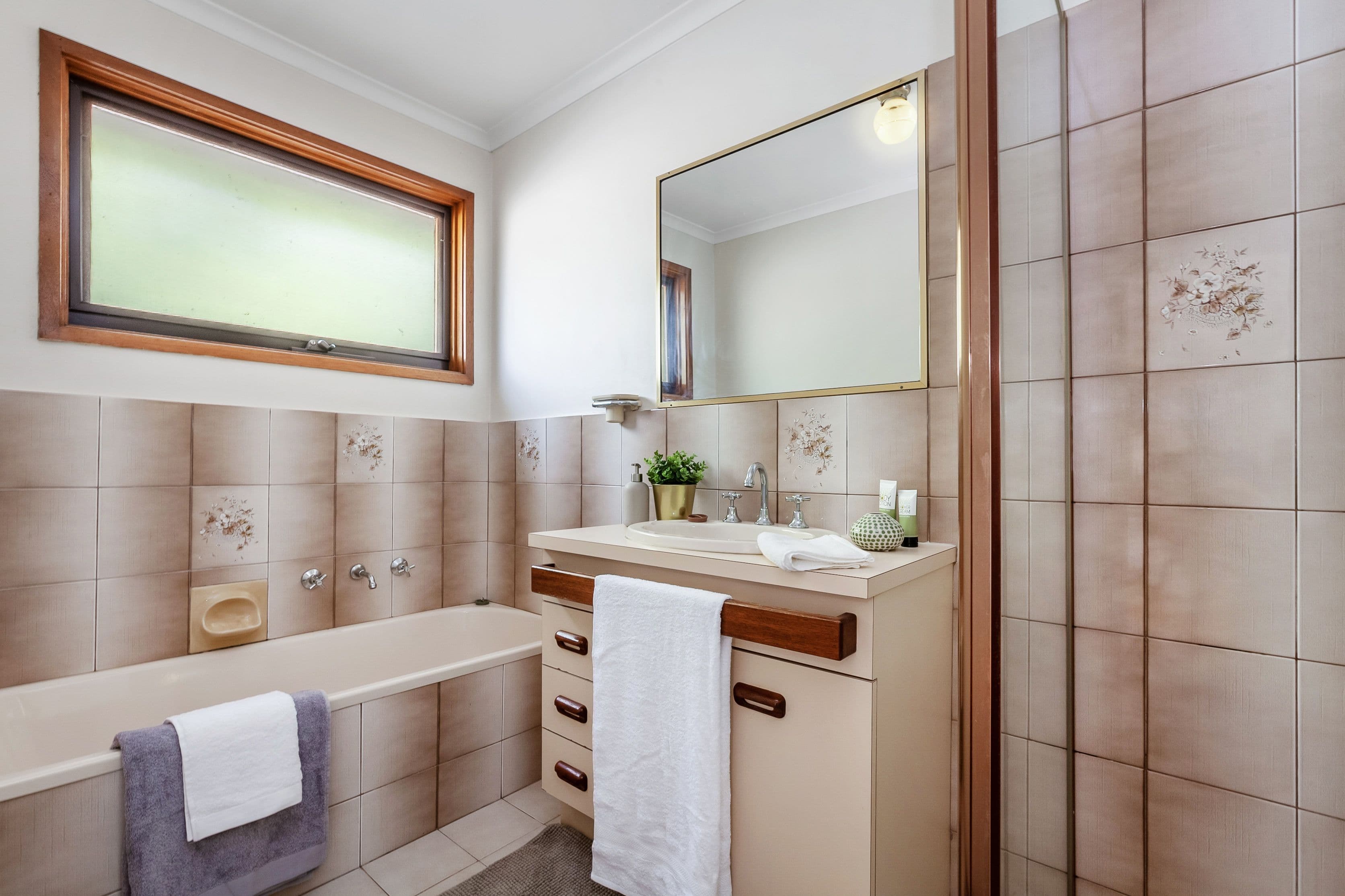 20 Veronica Crescent, Mill Park VIC 3082, Mill Park - Thumbnail 7