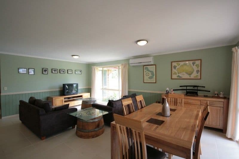 16 Collie Street, SHAILER PARK QLD 4128, Shailer Park - Thumbnail 5