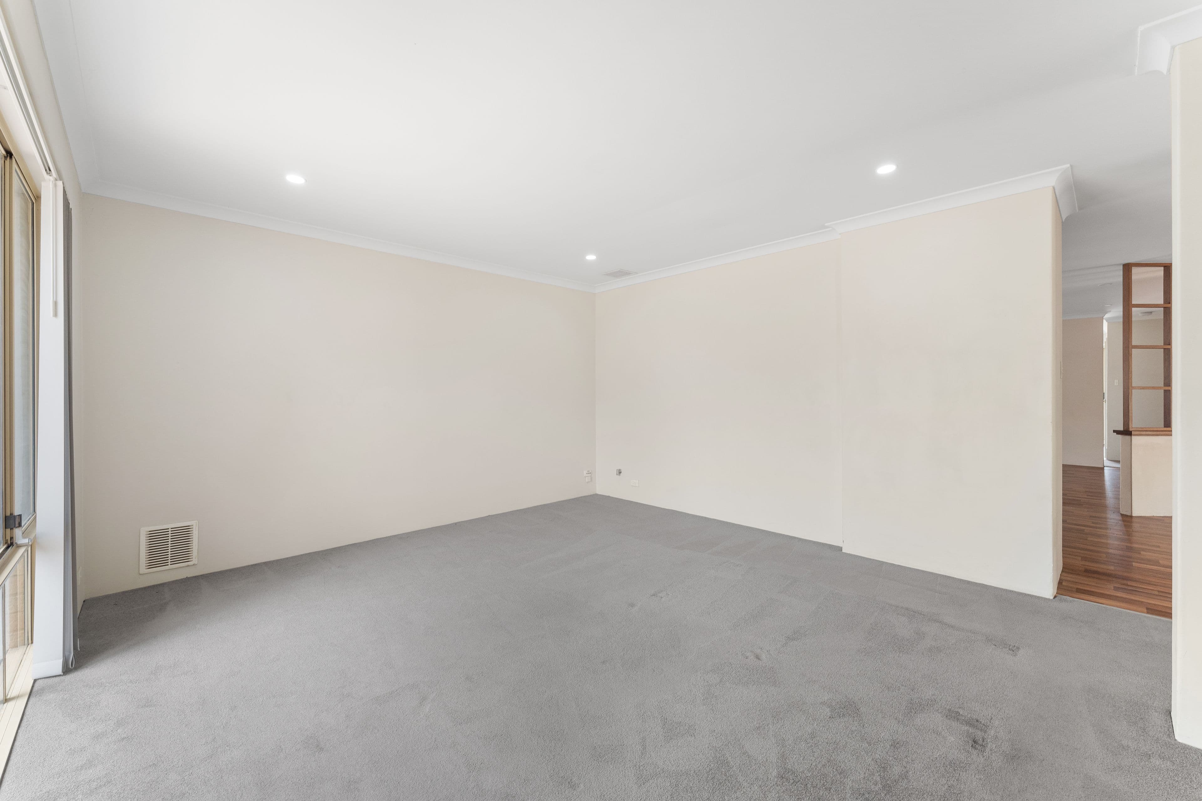7 Brighton Close, Warnbro WA 6169, Warnbro - Thumbnail 8