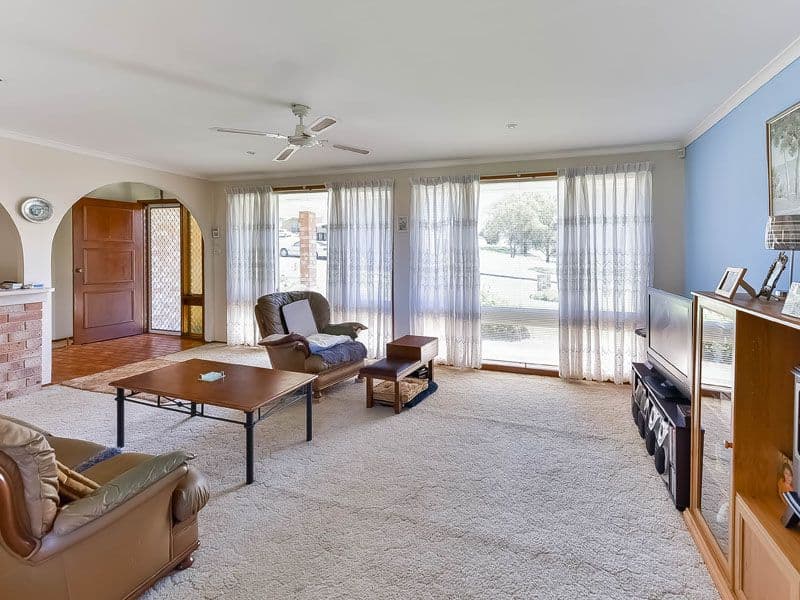 86 Lockheed Street, Raby - Thumbnail 5