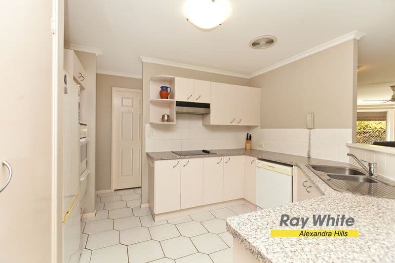 2 Bandicoot Court, CAPALABA QLD 4157, Capalaba - Thumbnail 6