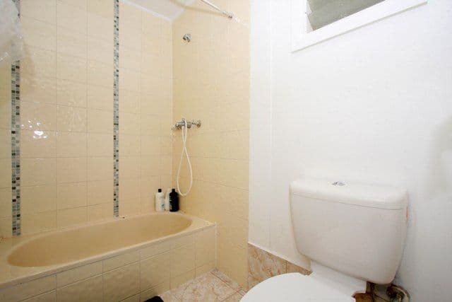 33 Liston Avenue, RESERVOIR VIC 3073, Reservoir - Thumbnail 6