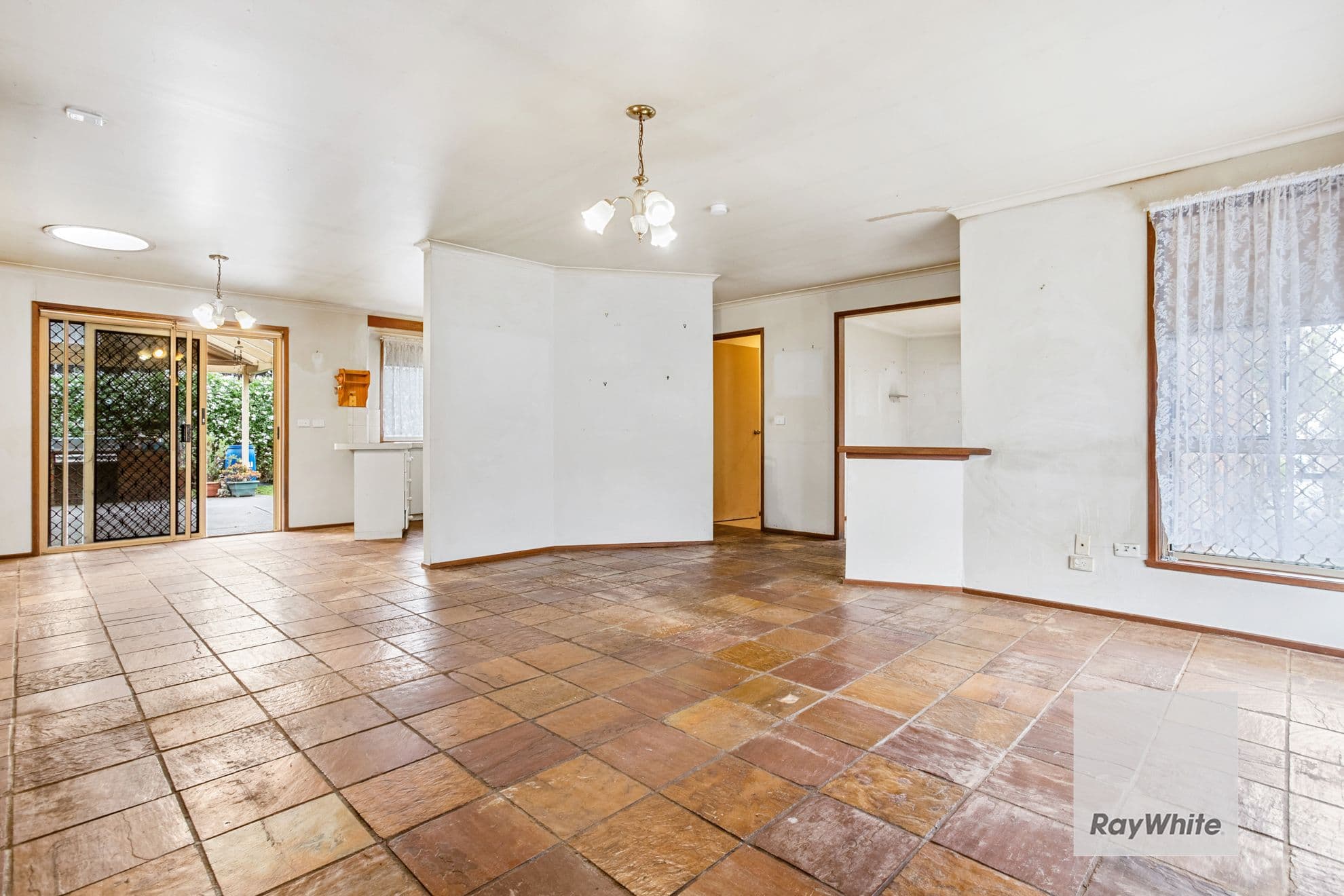 7 Sirius Court, Keilor Downs VIC 3038, Keilor Downs - Thumbnail 3