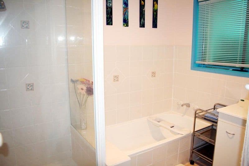 8 Irvine Drive, YASS NSW 2582, Yass - Thumbnail 8