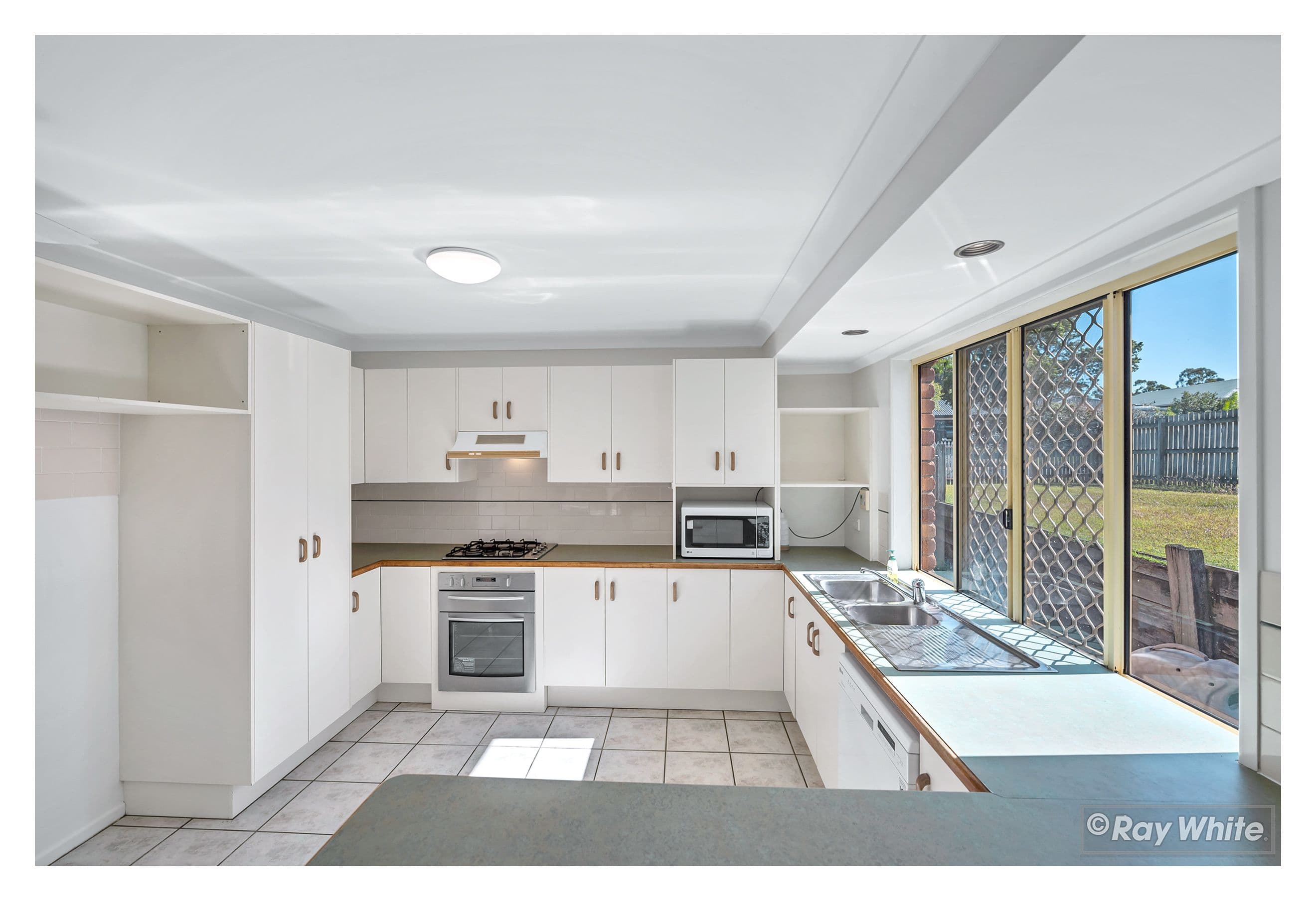 16 Cedar Drive, Norman Gardens QLD 4701, Norman Gardens - Thumbnail 3