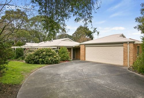 17 Applewood Rise, Somerville, Somerville - Image 1