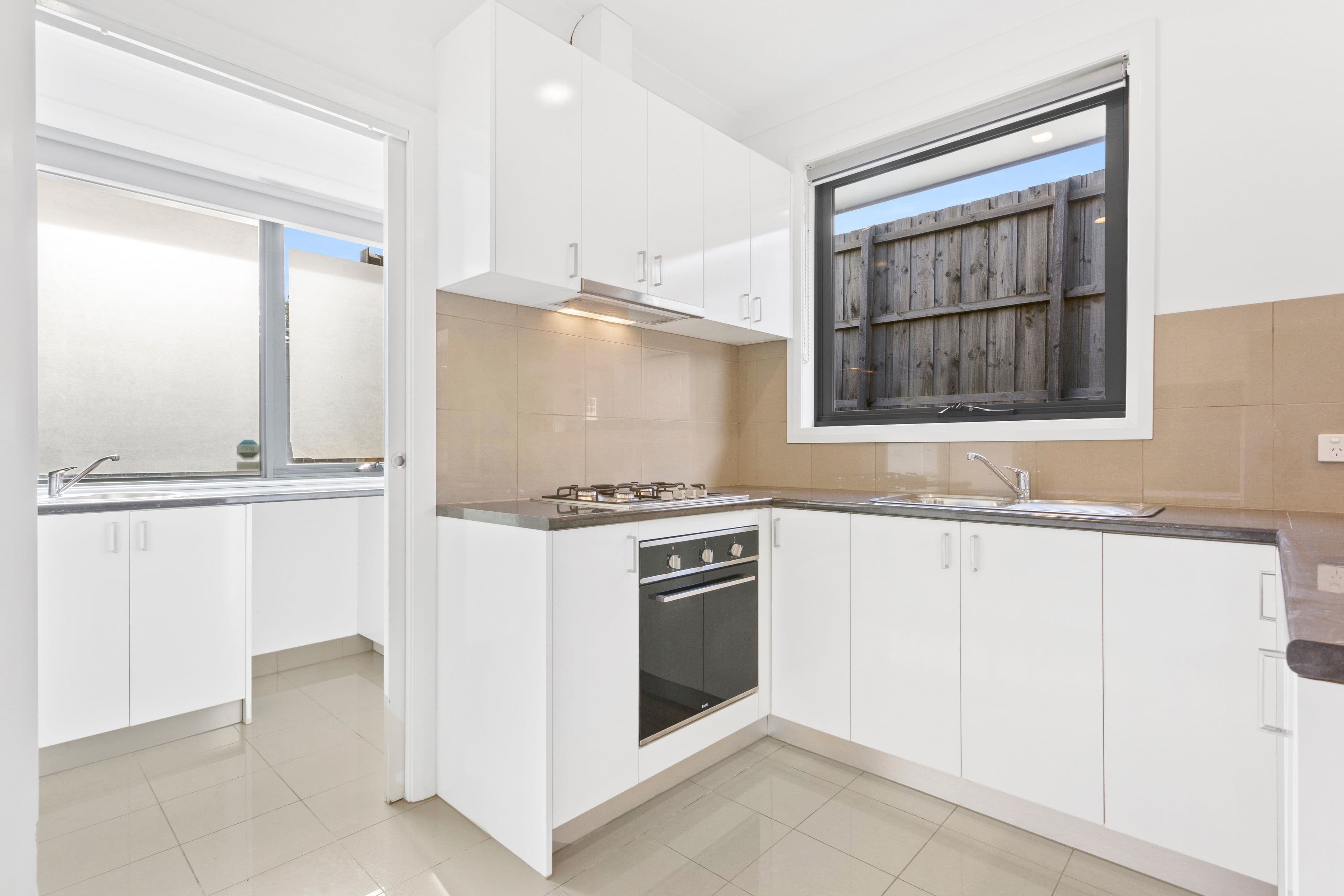 2 Butina Crest, Pakenham VIC 3810, Pakenham - Thumbnail 4