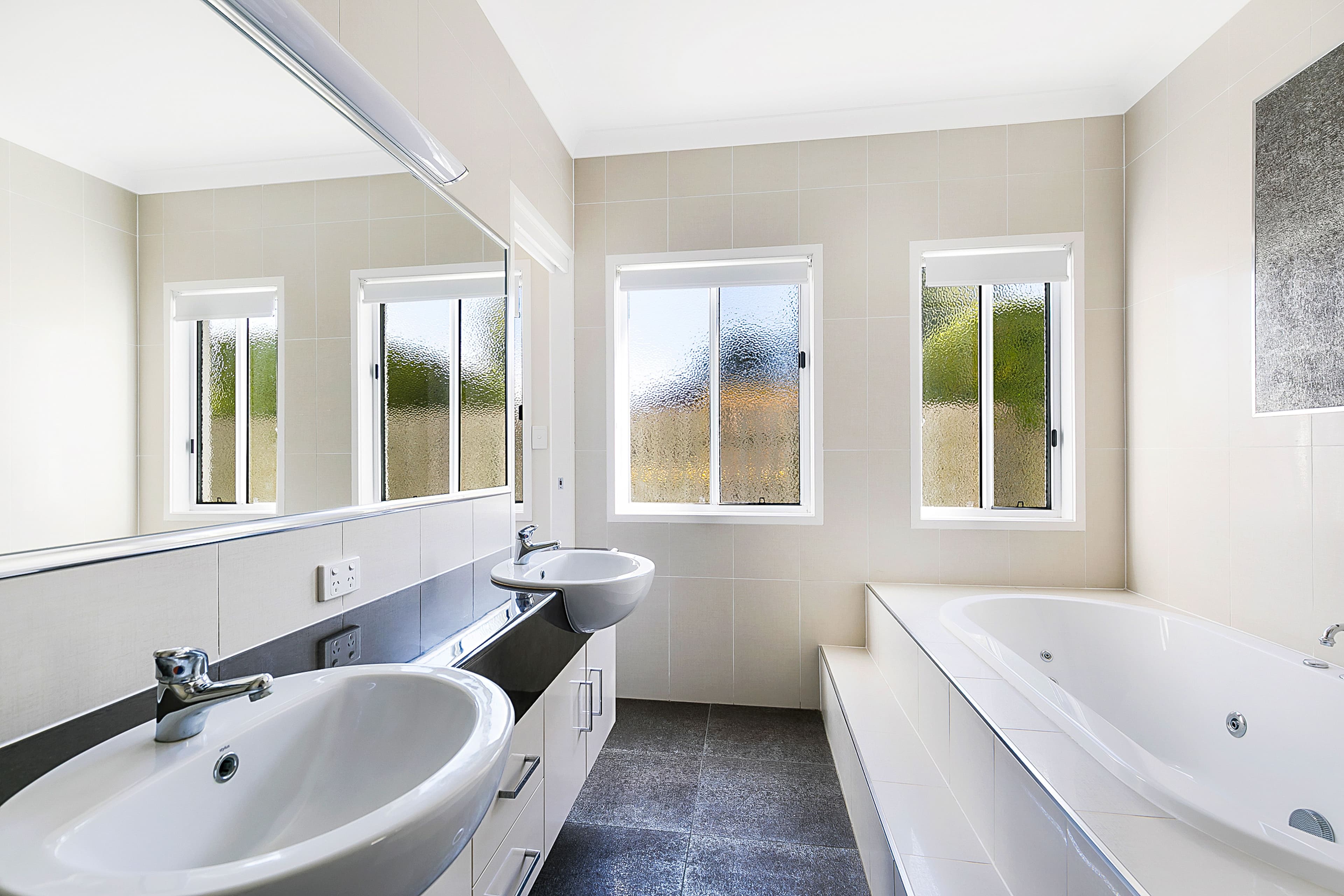 9 Fallon Drive, Middle Ridge QLD 4350, Middle Ridge - Thumbnail 7