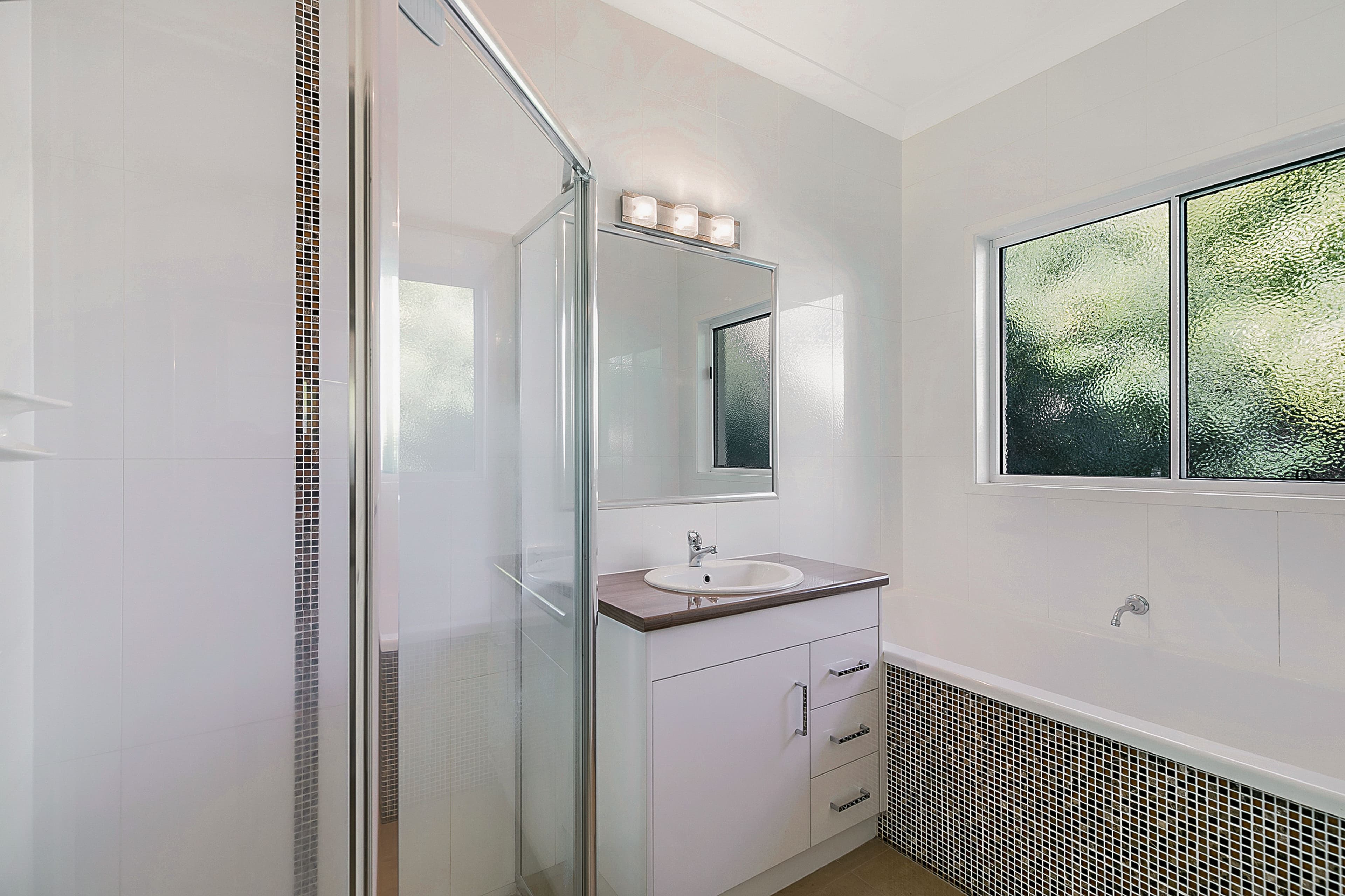 9 Fallon Drive, Middle Ridge QLD 4350, Middle Ridge - Thumbnail 8