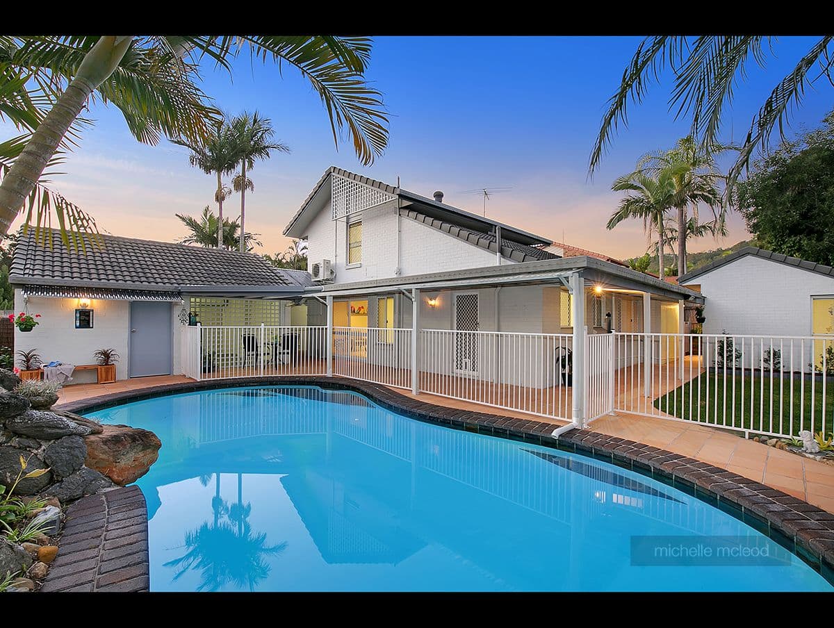 83 Greenford Street, Chapel Hill QLD 4069, Chapel Hill - Thumbnail 2
