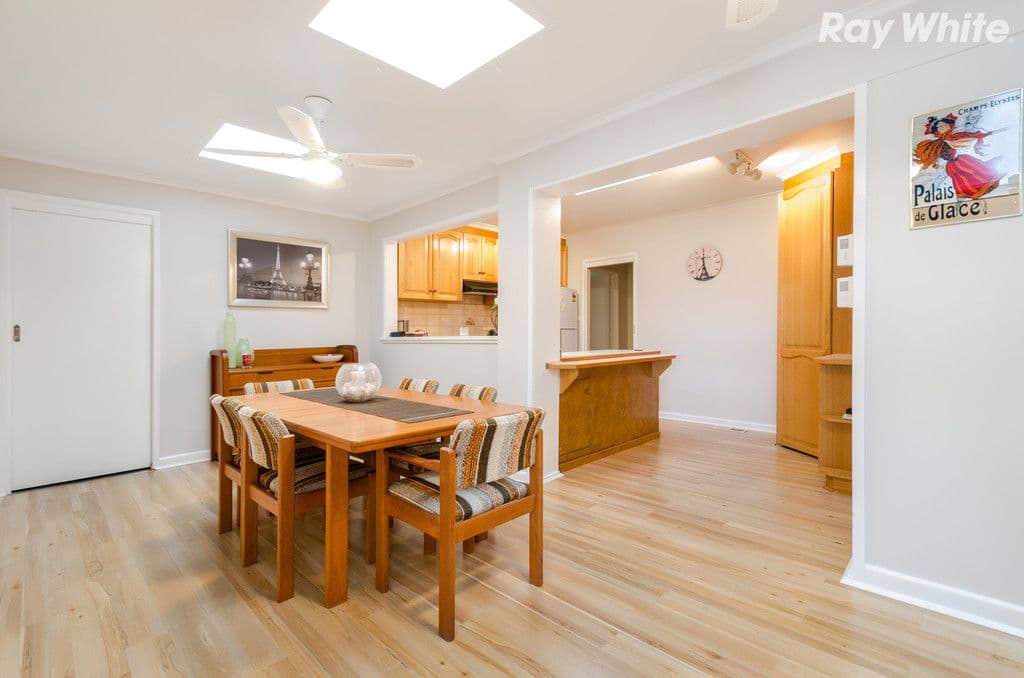 406 Stephensons Road, Mount Waverley VIC 3149, Mount Waverley - Thumbnail 4