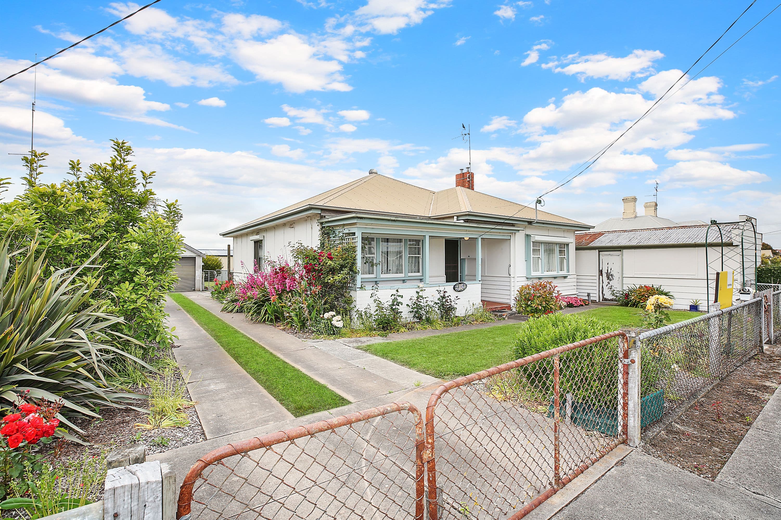 78 Victoria Street, Cobden VIC 3266, Cobden - Thumbnail 2